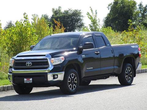 2015 Toyota Tundra for sale at R & R AUTO SALES in Poughkeepsie NY