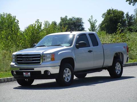 2013 GMC Sierra 1500 for sale at R & R AUTO SALES in Poughkeepsie NY
