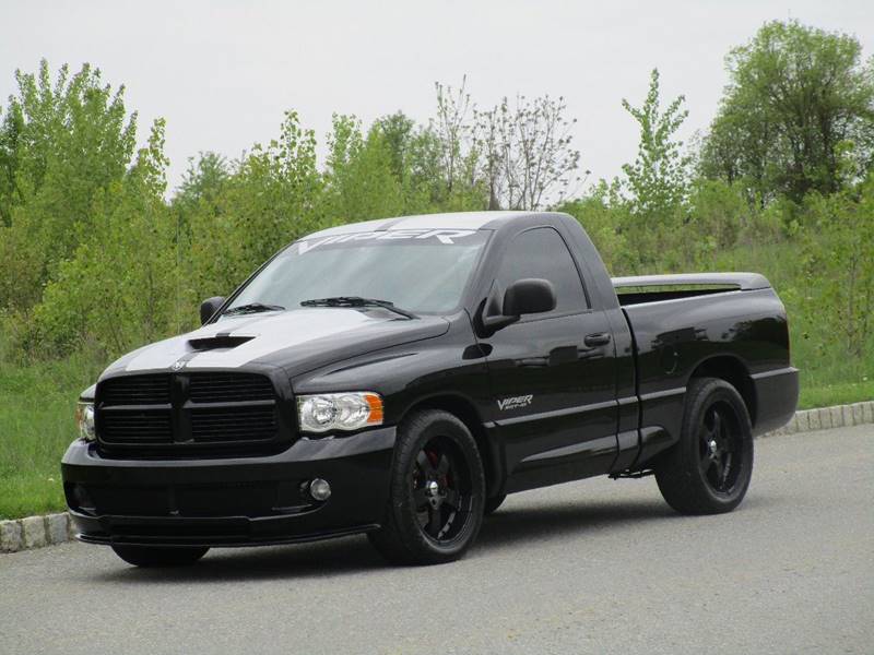 2004 Dodge Ram Pickup 1500 SRT-10 for sale at R & R AUTO SALES in Poughkeepsie NY