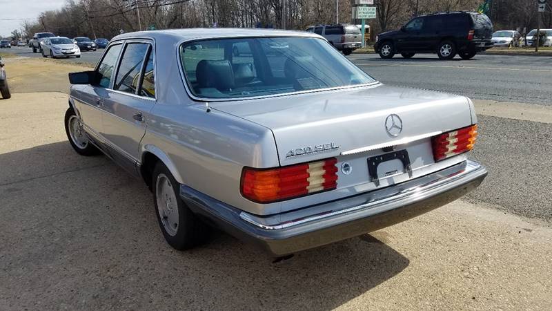 1990 Mercedes-Benz 420-Class 420 SEL