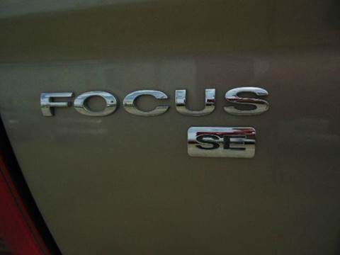 2005 Ford Focus ZX4 SE