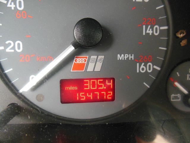 2001 Audi S4 quattro