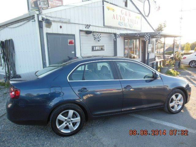 2008 Volkswagen Jetta for sale at G&R Auto Sales in Lynnwood WA