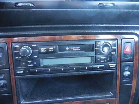 2001 Volkswagen Passat GLX V6