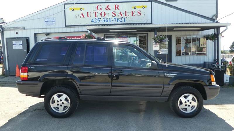 1995 Jeep Grand Cherokee for sale at G&R Auto Sales in Lynnwood WA
