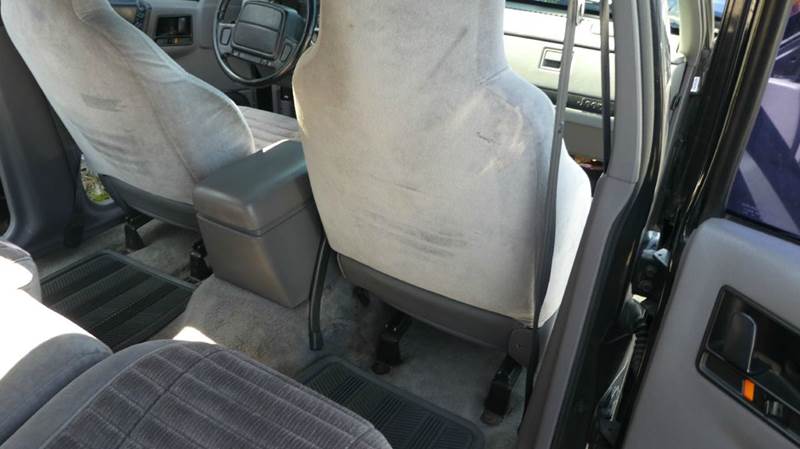 1995 Jeep Grand Cherokee Laredo