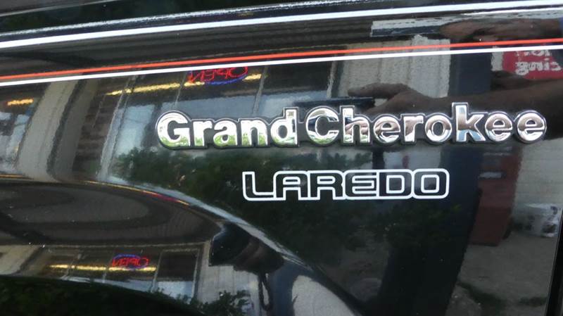 1995 Jeep Grand Cherokee Laredo
