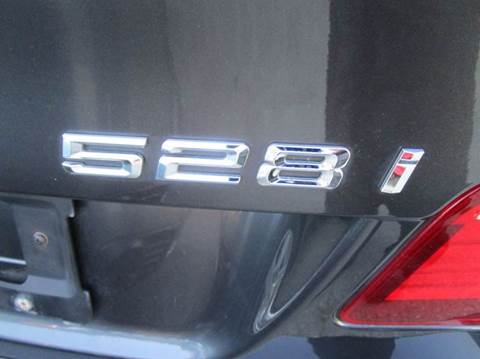 2011 BMW 5 Series 528i
