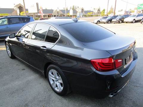 2011 BMW 5 Series 528i