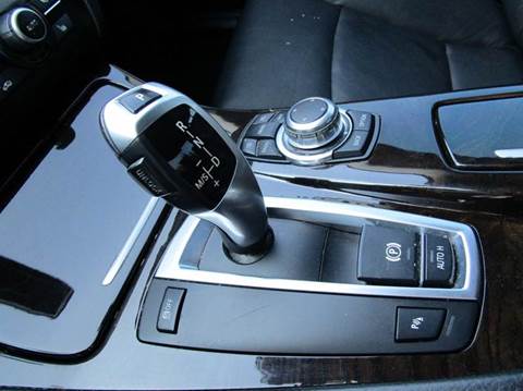 2011 BMW 5 Series 528i