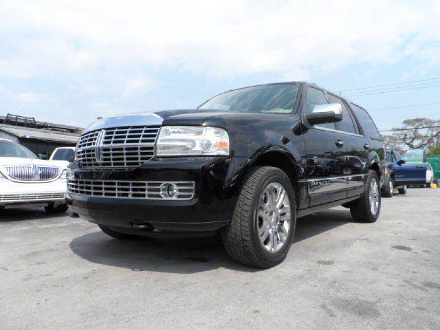 2007 Lincoln Navigator for sale at TRANSCONTINENTAL CAR USA CORP in Fort Lauderdale FL