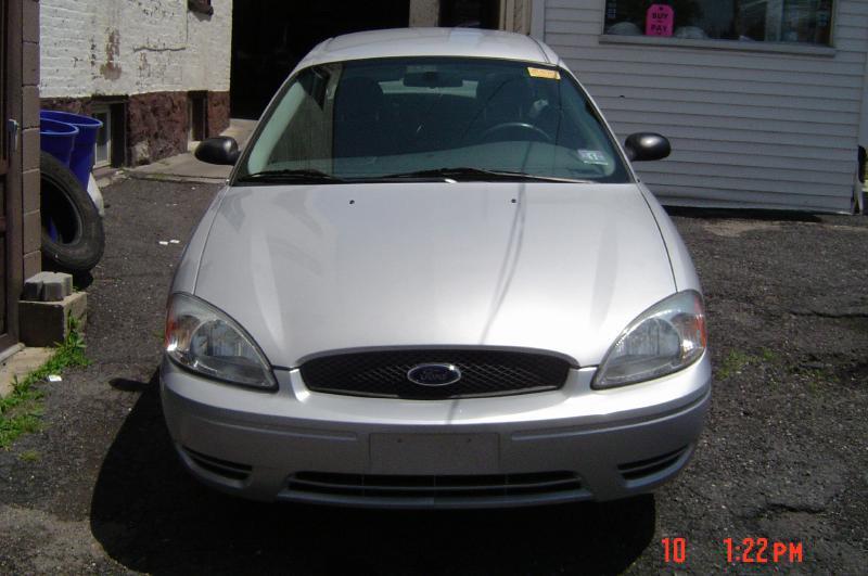 2007 Ford Taurus for sale at Nicks Auto Sales Co in West New York NJ