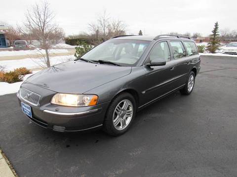 2006 Volvo V70 for sale at MAIN STREET AUTO SALES in Neenah WI