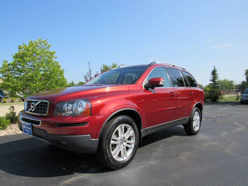 2011 Volvo XC90 for sale at MAIN STREET AUTO SALES in Neenah WI
