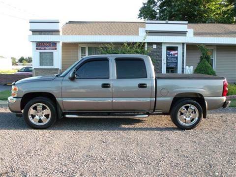 2006 GMC Sierra 1500 for sale at Freedom Auto Mart in Bellevue OH