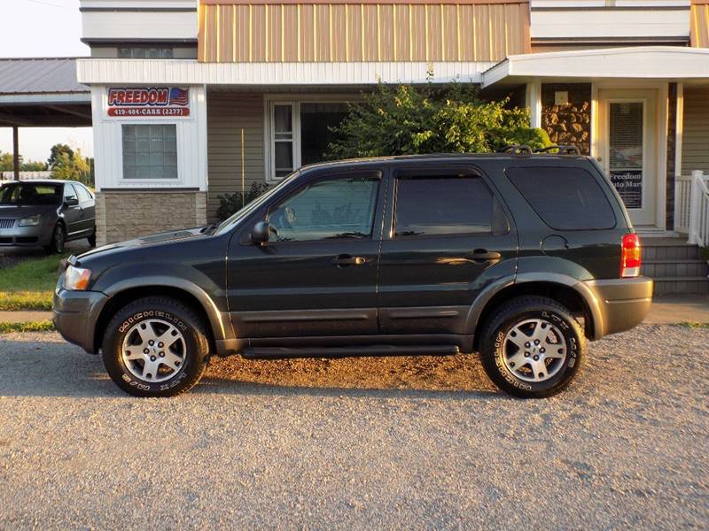 2004 Ford Escape - Bellevue, OH