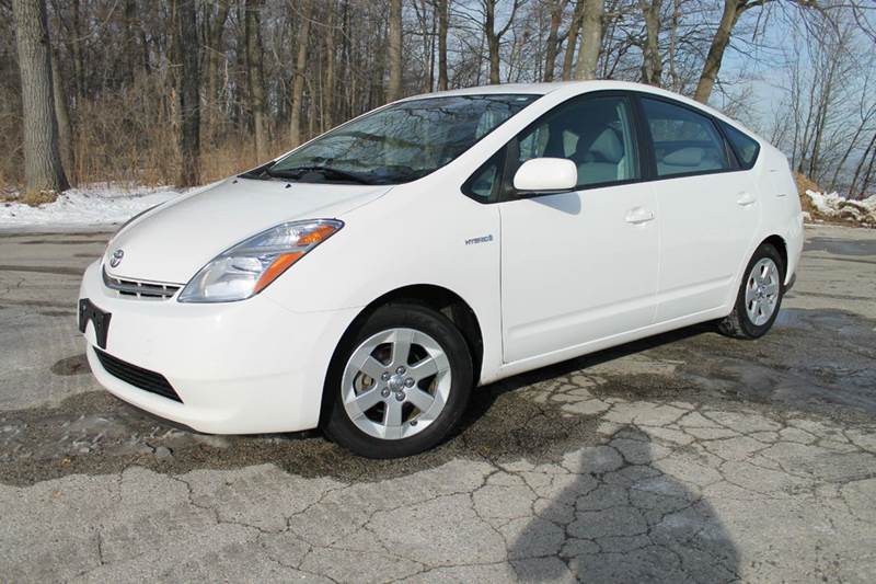 2009 Toyota Prius for sale at CORPORATE CARS OF WISCONSIN in Sheboygan WI
