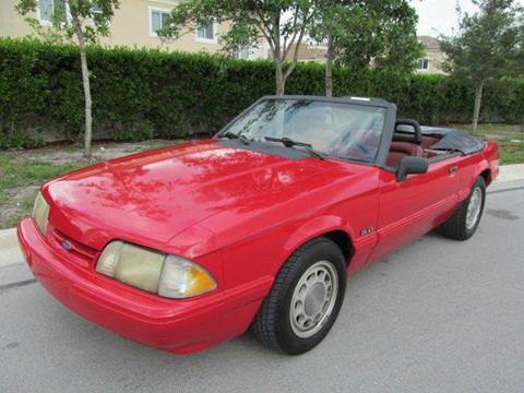 1992 Ford Mustang for sale at FLORIDA CLASSIC CARS INC in Hialeah Gardens FL