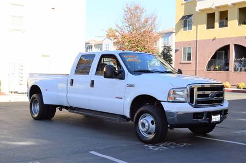 2006 Ford F-350 Super Duty for sale at Cali Motor Group in Gilroy CA