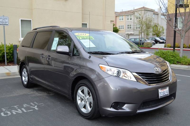 2011 Toyota Sienna for sale at Cali Motor Group in Gilroy CA