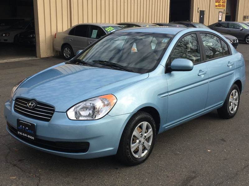 2010 Hyundai Accent for sale at A1 Carz, Inc in Sacramento CA