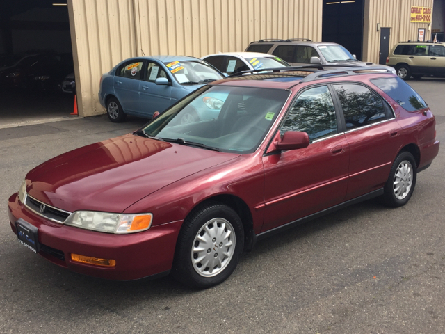 1996 Honda Accord for sale at A1 Carz, Inc in Sacramento CA