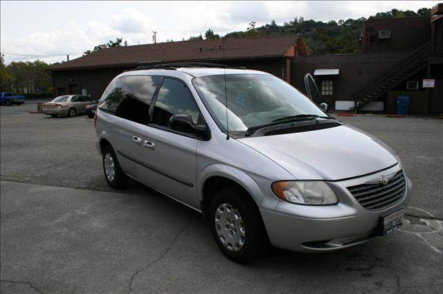 2001 Chrysler Voyager for sale at MARTZ MOTORS in Pleasant Hill CA