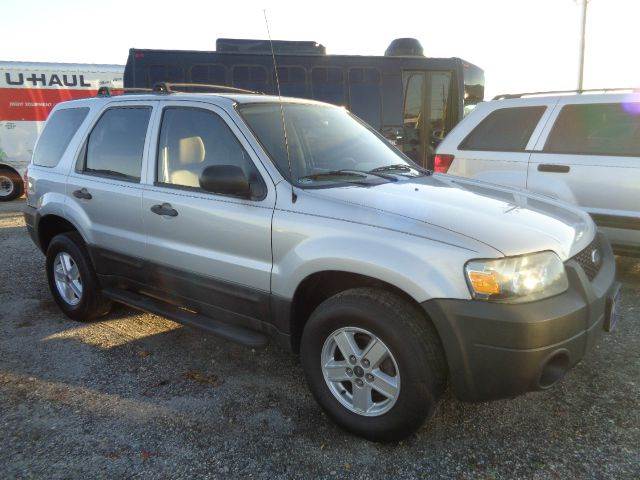 2005 Ford Escape for sale at Big A Auto Sales Lot 2 in Florence SC