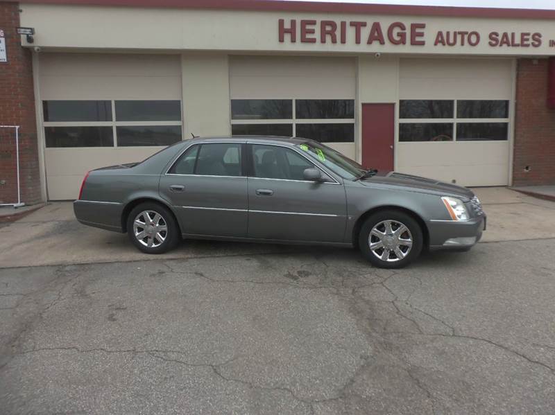2007 Cadillac DTS for sale at Heritage Auto Sales in Waterbury CT
