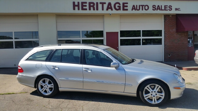 2005 Mercedes-Benz E-Class for sale at Heritage Auto Sales in Waterbury CT