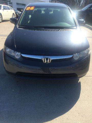 2006 Honda Civic for sale at Auto World in Carbondale IL