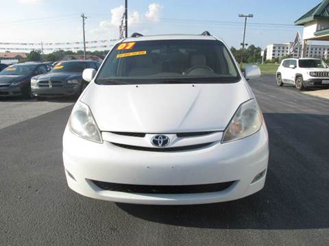 2007 Toyota Sienna XLE Limited 7-Passenger