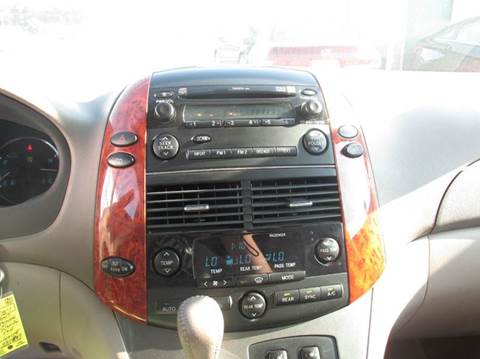 2007 Toyota Sienna XLE Limited 7-Passenger