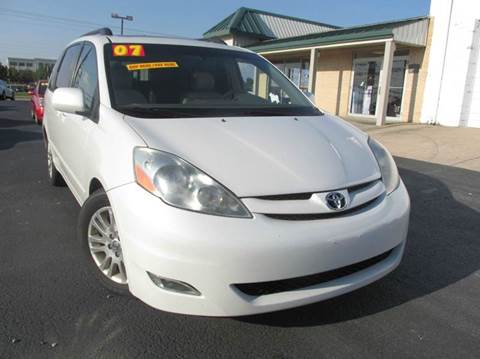 2007 Toyota Sienna XLE Limited 7-Passenger