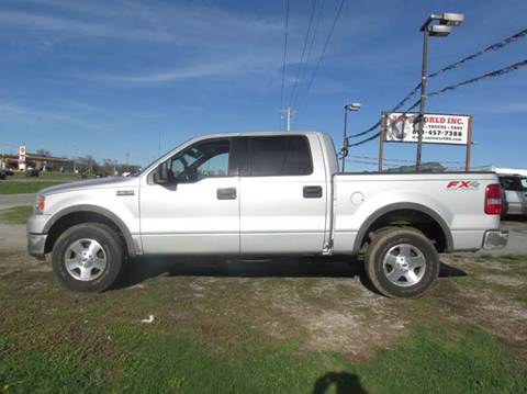 2004 Ford F-150 for sale at Auto World in Carbondale IL
