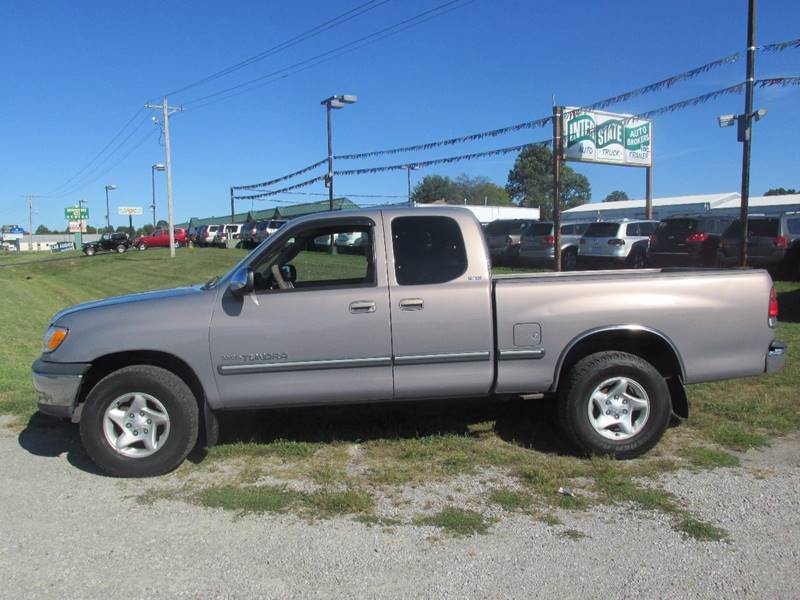 2002 Toyota Tundra for sale at Auto World in Carbondale IL