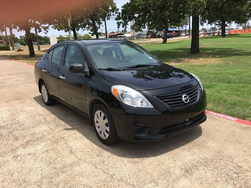 2014 Nissan Versa for sale at RP AUTO SALES & LEASING in Arlington TX
