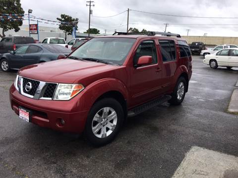 2005 Nissan Pathfinder for sale at Primo Auto Sales in Reno NV