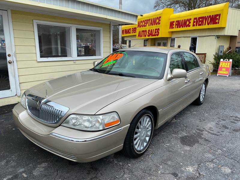 2005 Lincoln Town Car Signature Limited 4dr Sedan In Lithia Springs GA
