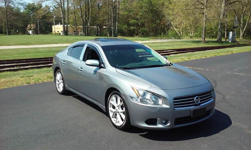 2009 Nissan Maxima for sale at Route 106 Motors in East Bridgewater MA