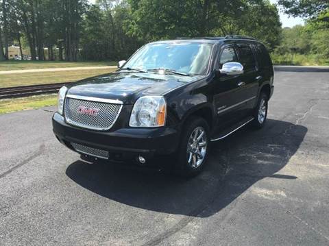 2010 GMC Yukon for sale at Route 106 Motors in East Bridgewater MA