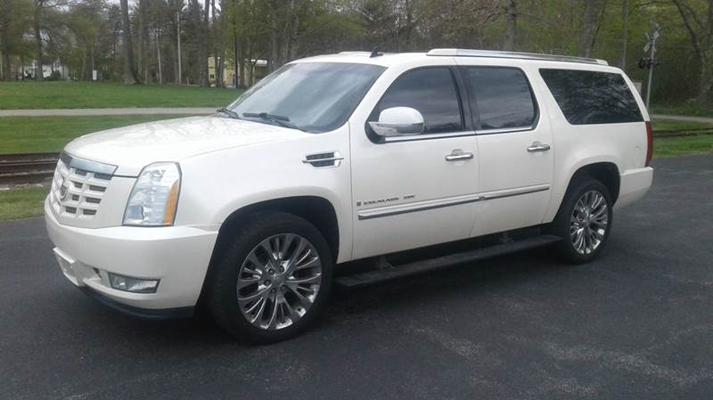 2009 Cadillac Escalade ESV for sale at Route 106 Motors in East Bridgewater MA