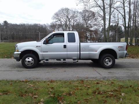 2004 Ford F-350 Super Duty for sale at Route 106 Motors in East Bridgewater MA