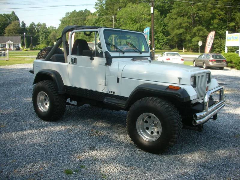1990 Jeep Wrangler for sale at Car Trek in Dagsboro DE