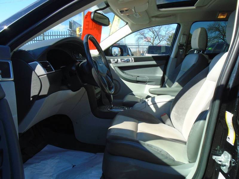 2008 Chrysler Pacifica Touring (image 10)
