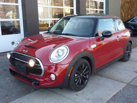 2014 MINI Hardtop for sale at Village Auto Sales in Milford CT