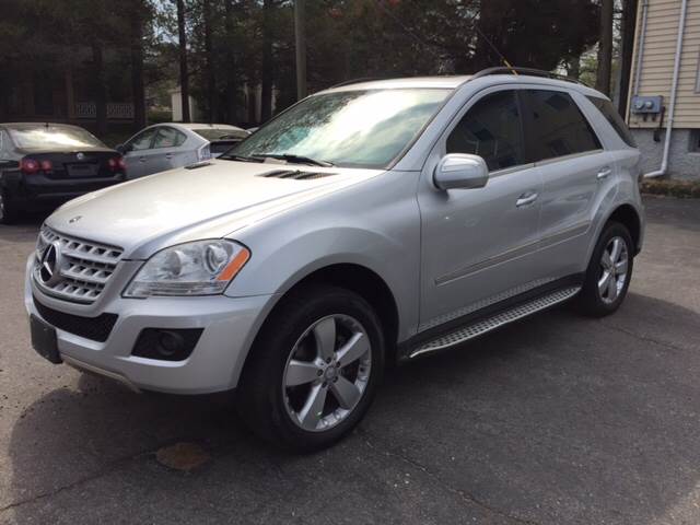 2010 Mercedes-Benz M-Class for sale at Village Auto Sales in Milford CT