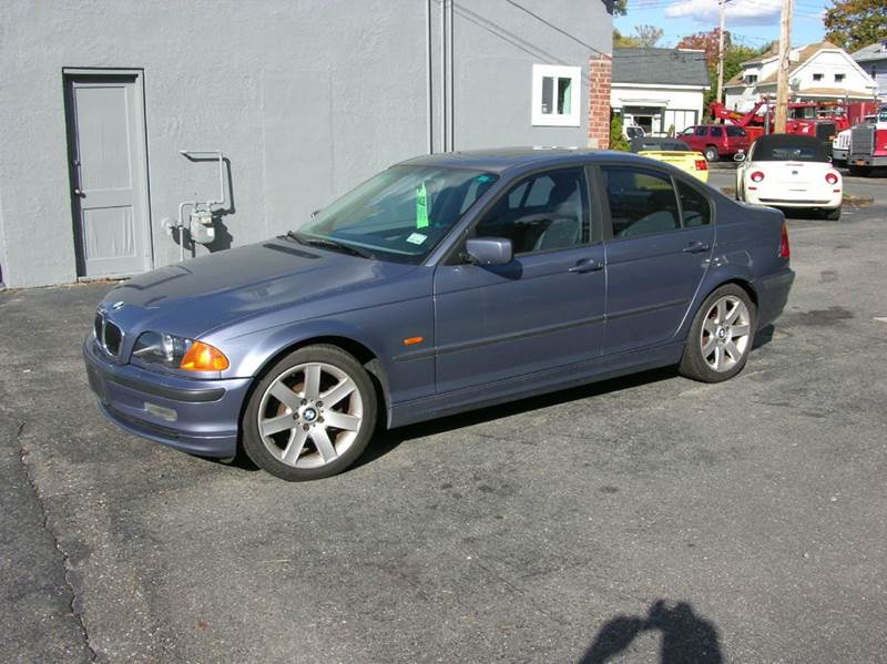 2001 BMW 3 Series for sale at Village Auto Sales in Milford CT