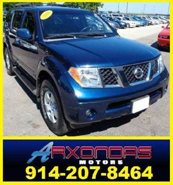 2006 Nissan Pathfinder for sale at ARXONDAS MOTORS in Yonkers NY