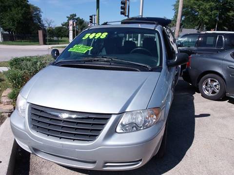 2006 Chrysler Town and Country for sale at RBM AUTO BROKERS in Alsip IL